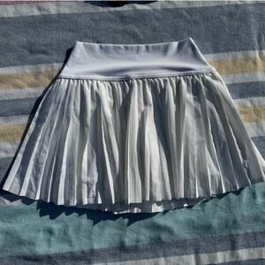 NWT, Aerie, White Pleated Tennis Skirt with Built-in Shorts, Size XS